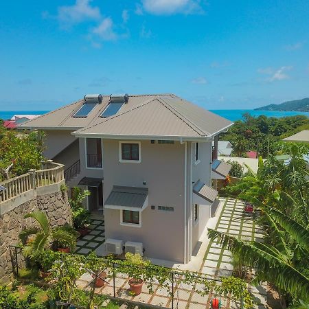 Whispering Palms Apartamento Bel Ombre Exterior foto