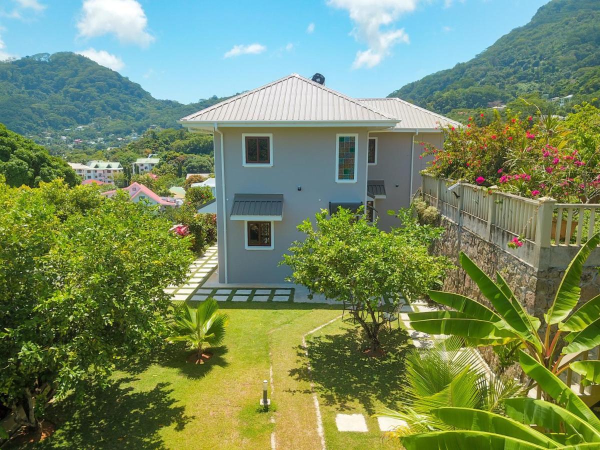 Whispering Palms Apartamento Bel Ombre Exterior foto