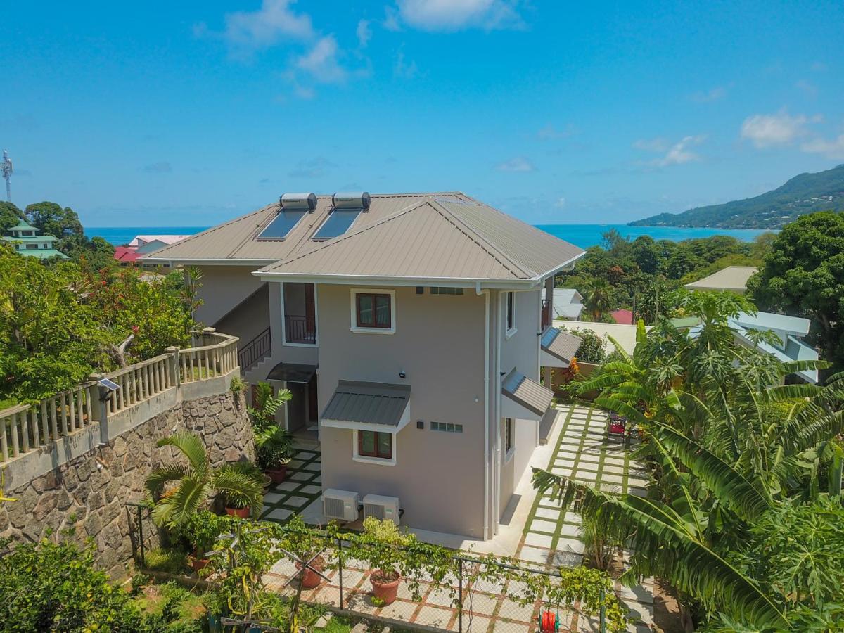 Whispering Palms Apartamento Bel Ombre Exterior foto