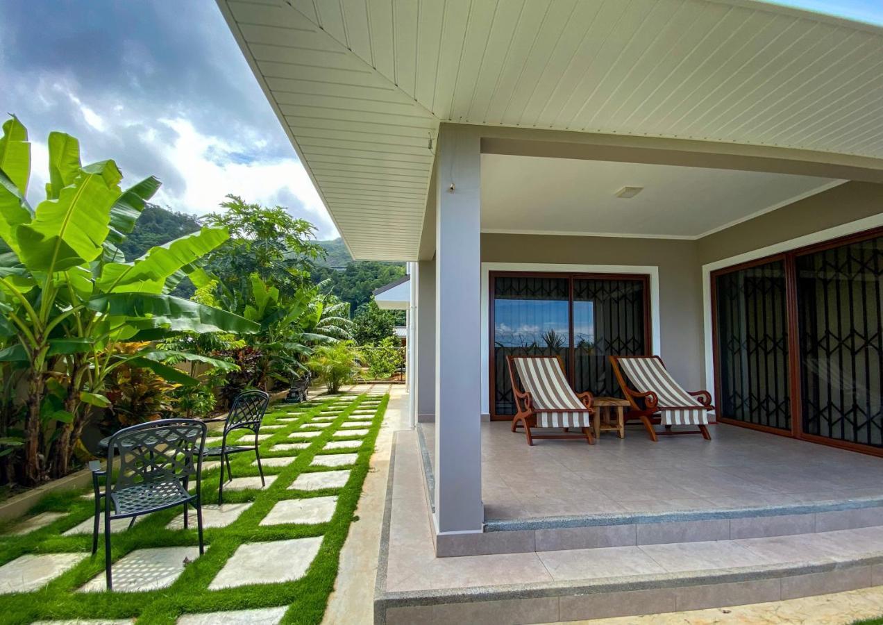 Whispering Palms Apartamento Bel Ombre Exterior foto